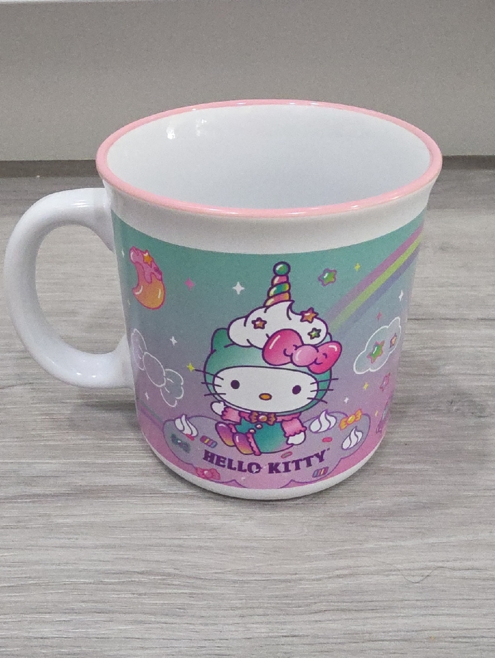Hello Kitty Rainbow Mug Cup